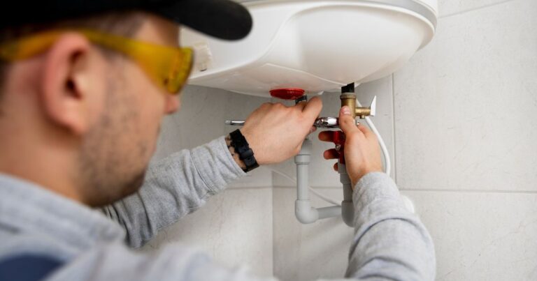 Read more about the article Can You Replace a Water Heater Yourself or Should You Call a Plumber?